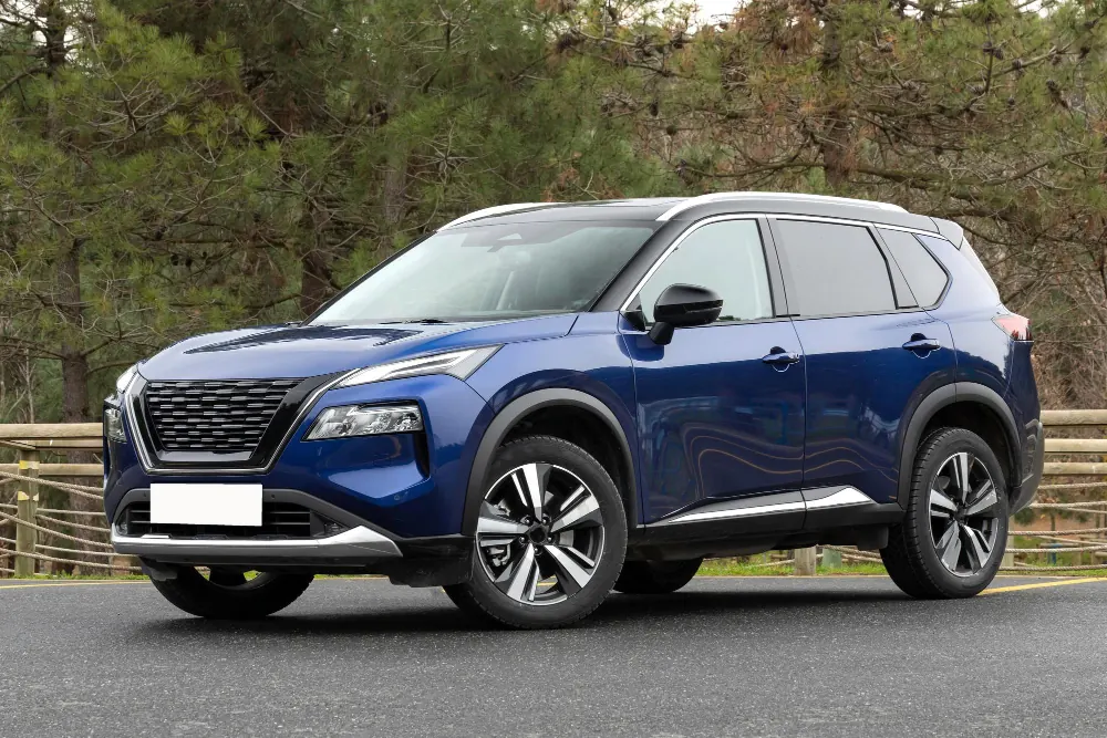 SUV and 4x4 car hire at Bilbao Airport for mountain and coast trips
