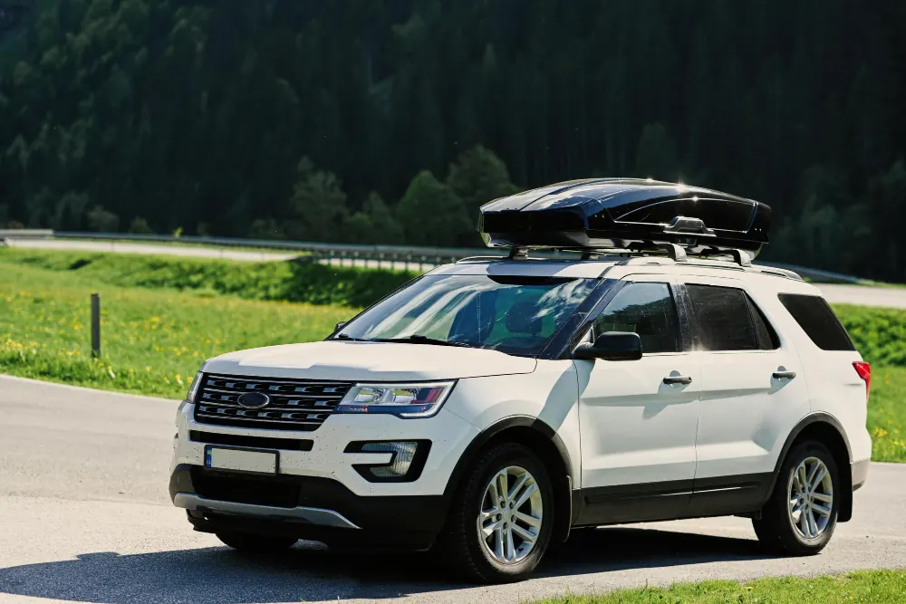 Choisir un SUV de location avec coffre de toit à Bilbao